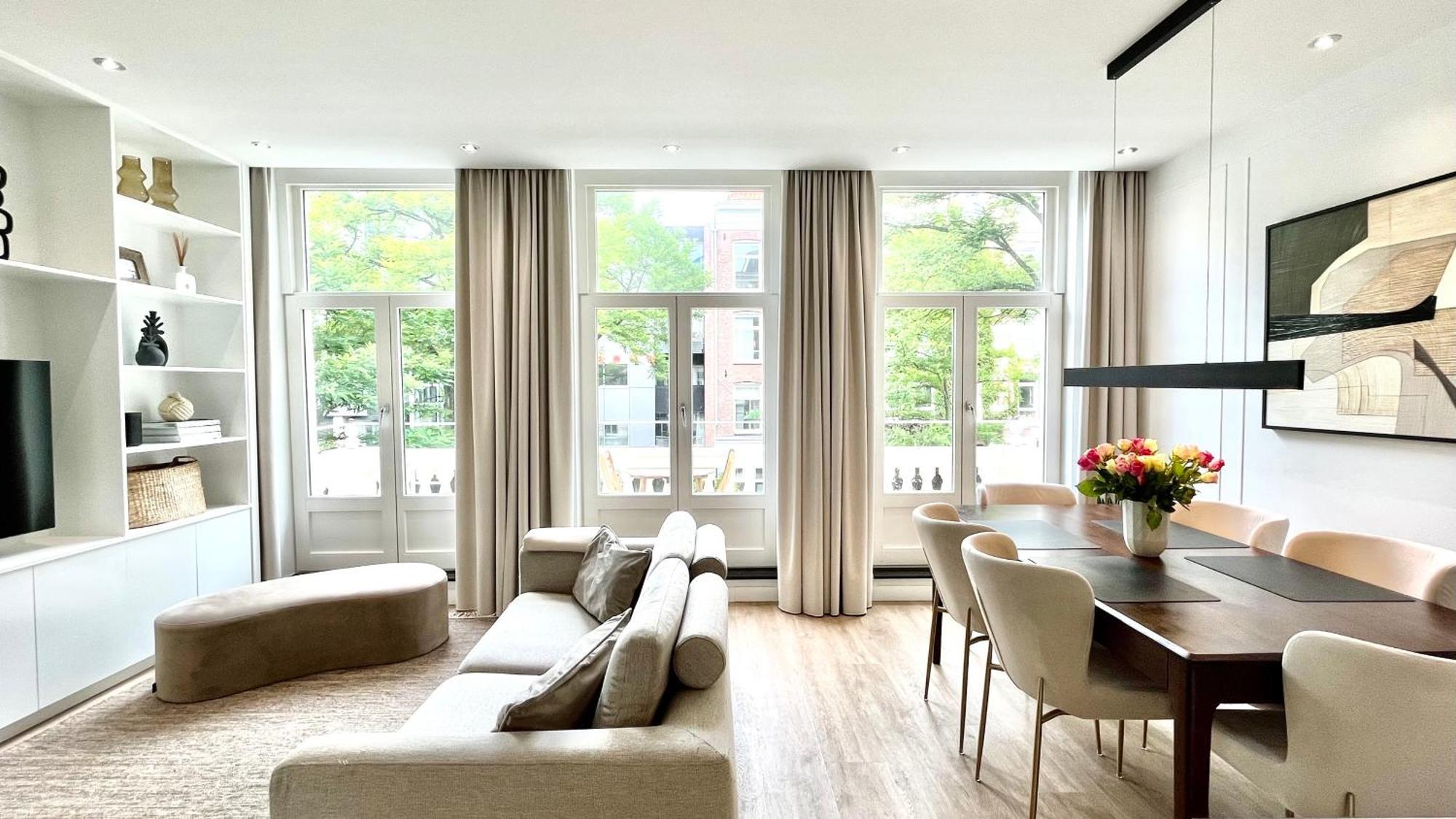 New Stylish 1 Bedroom Apt W/ 2 Balconies In Centrum Amsterdam Exterior photo